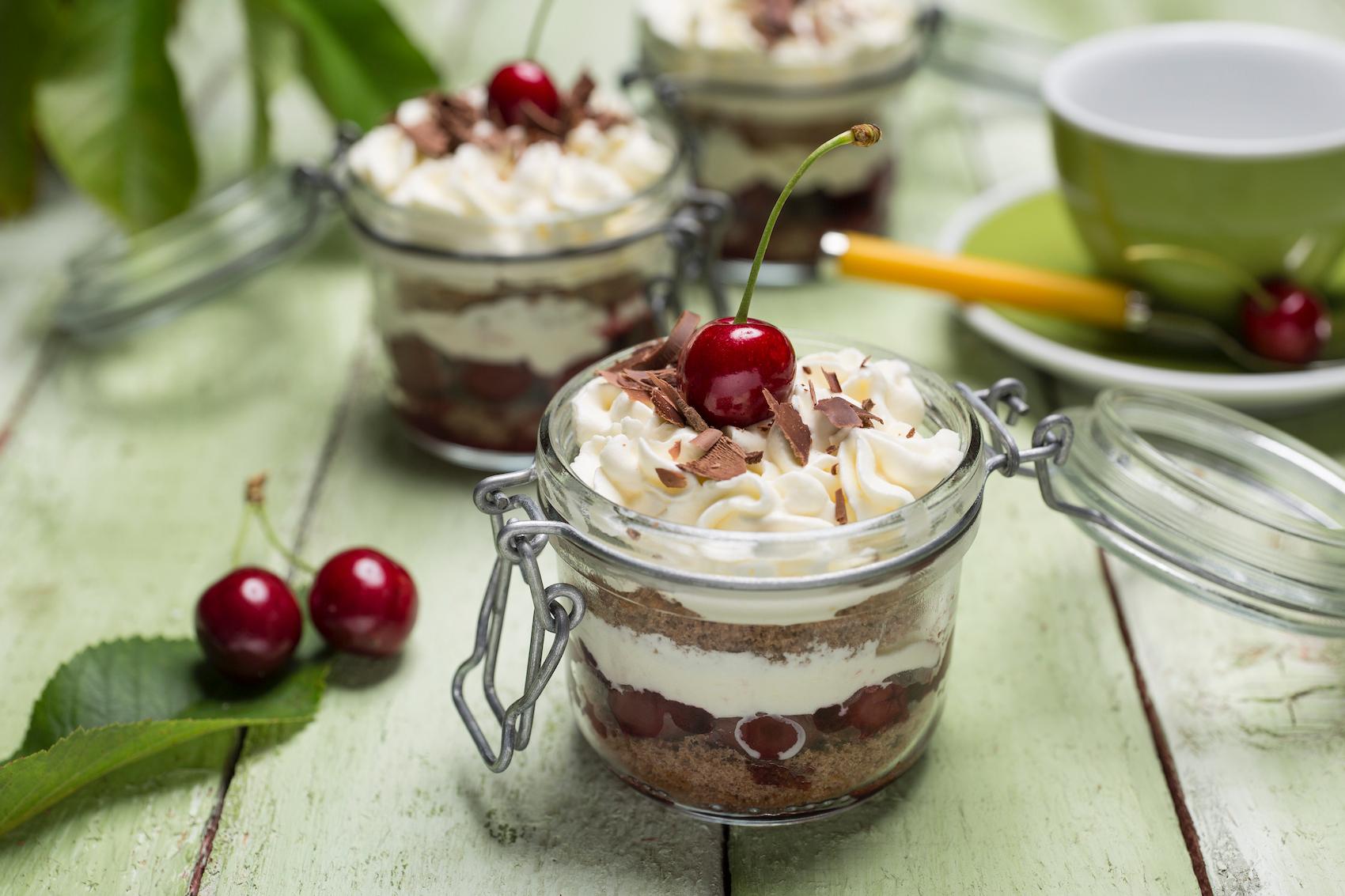 Schwarzwälder im Glas